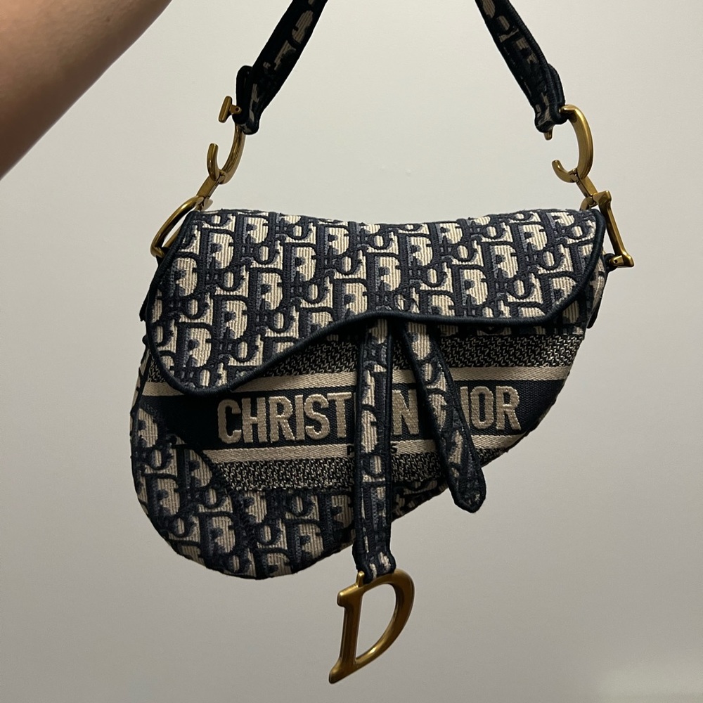 DIOR SADDLE BAG - Blue Dior Oblique Embroidery